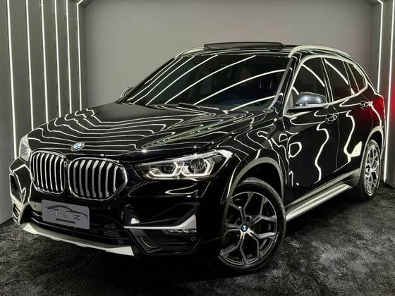 BMW X1 2.0 16V TURBO ACTIVEFLEX SDRIVE20I X-LINE 4P AUTOMÁTICO BMW X1 2.0 16V TURBO ACTIVEFLEX SDRIVE20I X-LINE 4P AUTOMÁTICO